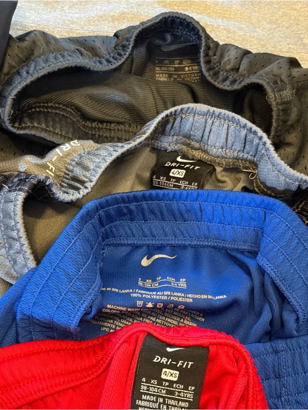 Nike Boys Athletic Tops & Shorts Bundle - Blue, Red, Gray, Orange, Black Size 4 - Picture 6 of 14